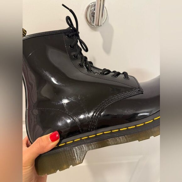 DR. MARTENS 1460 WOMEN'S PATENT LEATHER BOOTS, NO BOX, 11821, Size 11, $170 - Picture 11 of 13